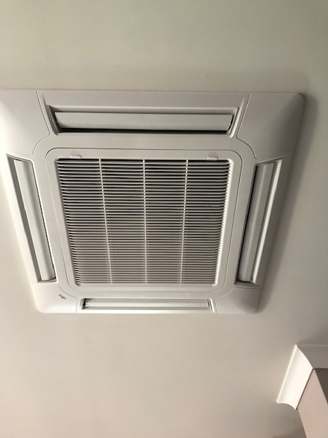Indoor unit face plate install