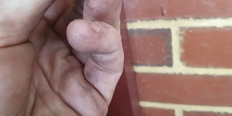 Under sized flare nuts causing gas leaks